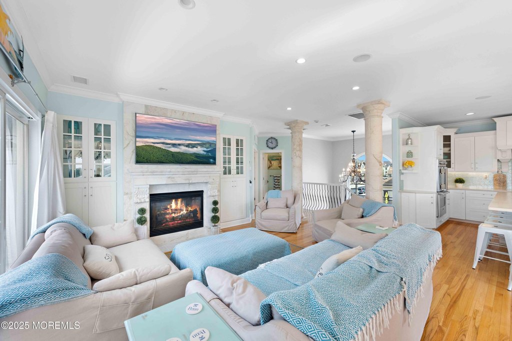 Mantoloking, New Jersey, 08738, United States, 6 Bedrooms Bedrooms, ,4.5 BathroomsBathrooms,Residential,Forsale,1884506