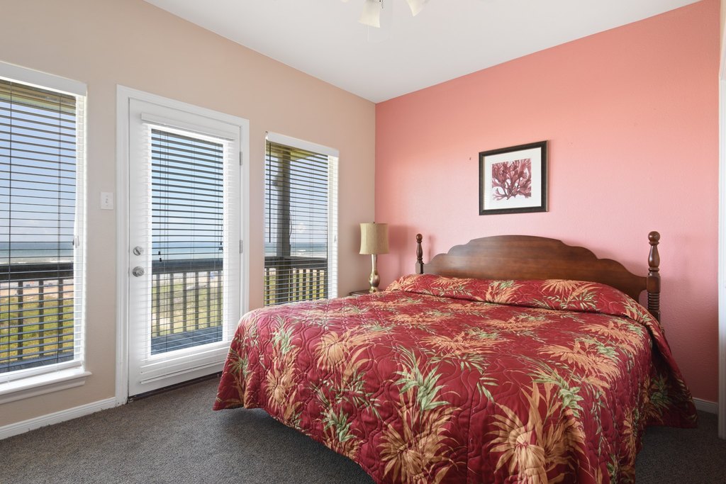 Surfside Beach, Texas, 77541, United States, 10 Bedrooms Bedrooms, ,6 BathroomsBathrooms,Residential,Forsale,1889080