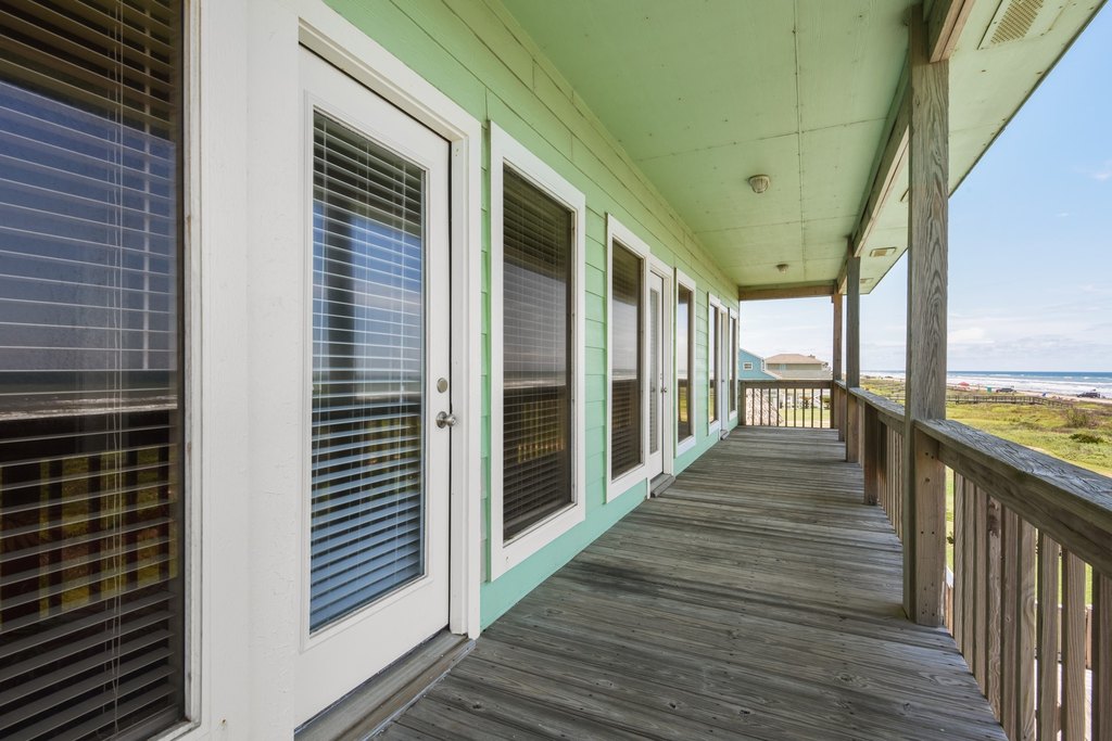 Surfside Beach, Texas, 77541, United States, 10 Bedrooms Bedrooms, ,6 BathroomsBathrooms,Residential,Forsale,1889080