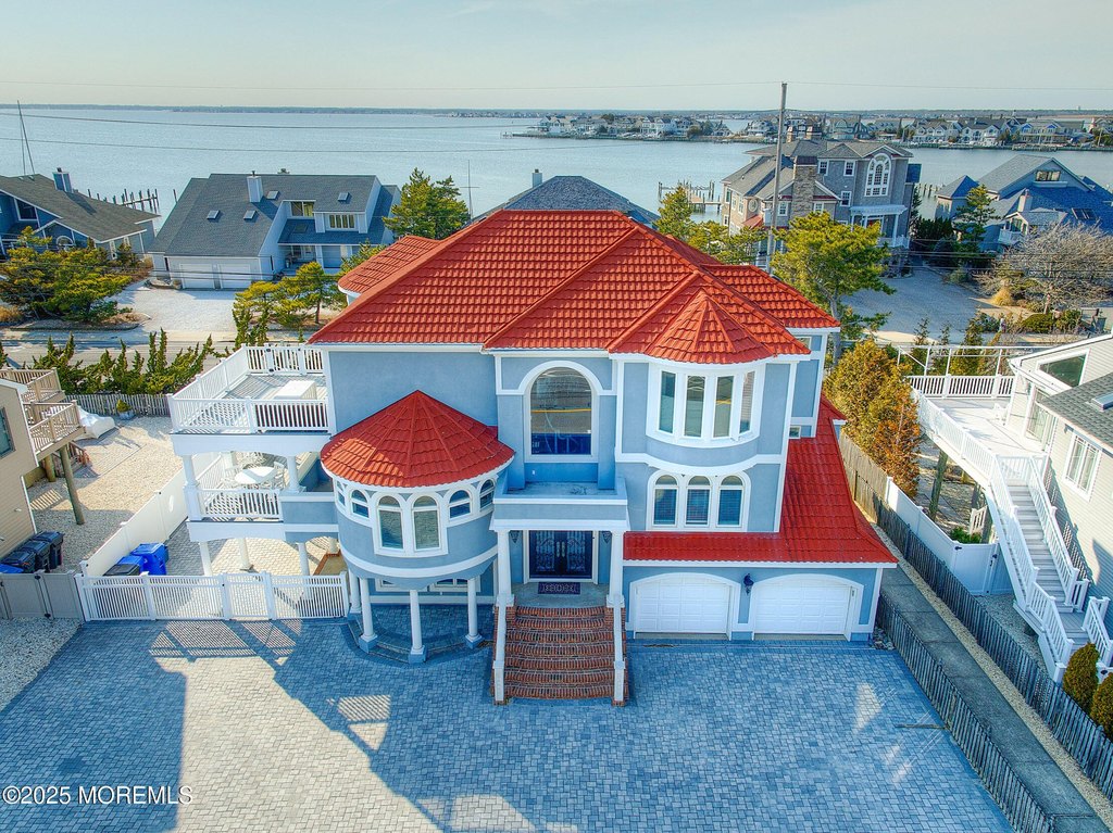 Mantoloking, New Jersey, 08738, United States, 6 Bedrooms Bedrooms, ,4.5 BathroomsBathrooms,Residential,Forsale,1884506