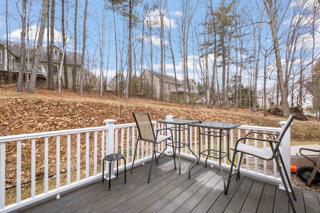 Laconia, New Hampshire, 03246, United States, 3 Bedrooms Bedrooms, ,2.5 BathroomsBathrooms,Residential,Forsale,1909923