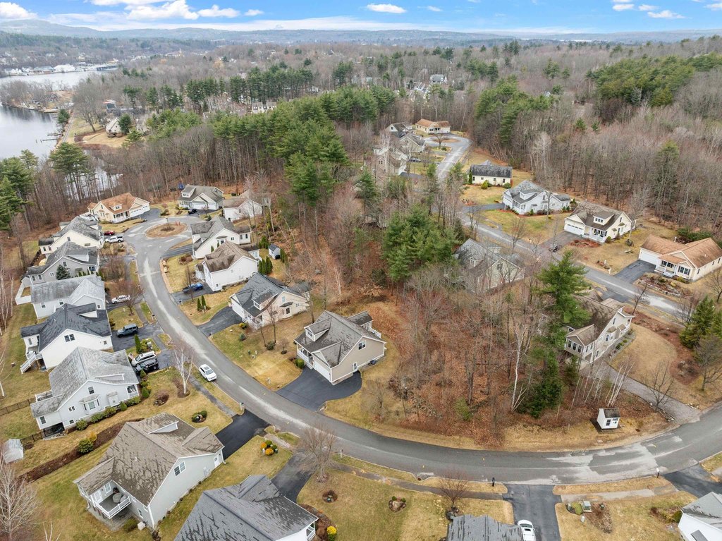 Laconia, New Hampshire, 03246, United States, 3 Bedrooms Bedrooms, ,2.5 BathroomsBathrooms,Residential,Forsale,1909923