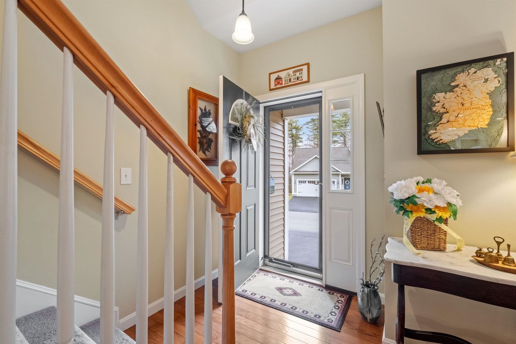 Laconia, New Hampshire, 03246, United States, 3 Bedrooms Bedrooms, ,2.5 BathroomsBathrooms,Residential,Forsale,1909923