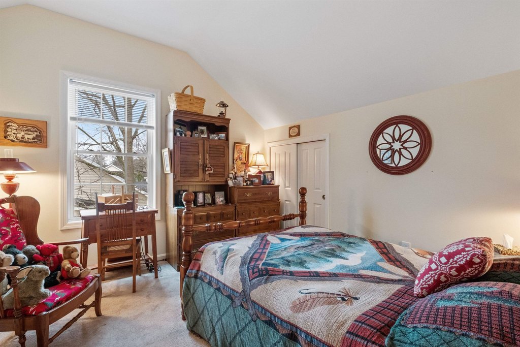 Laconia, New Hampshire, 03246, United States, 3 Bedrooms Bedrooms, ,2.5 BathroomsBathrooms,Residential,Forsale,1909923