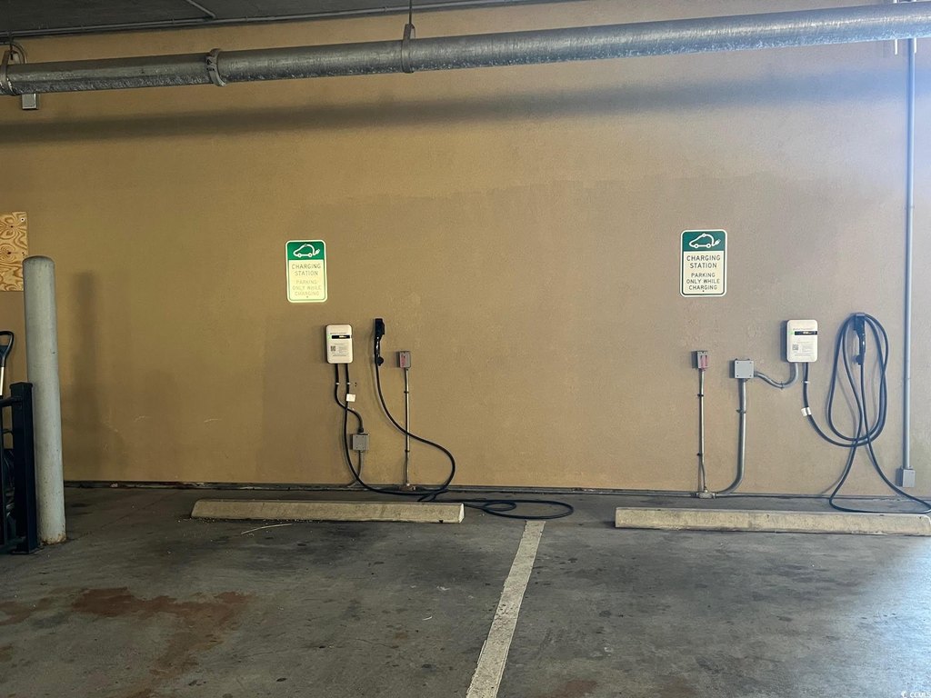 North Myrtle Beach, South Carolina, 29582, United States, 4 Bedrooms Bedrooms, ,4 BathroomsBathrooms,Residential,Forsale,1946110