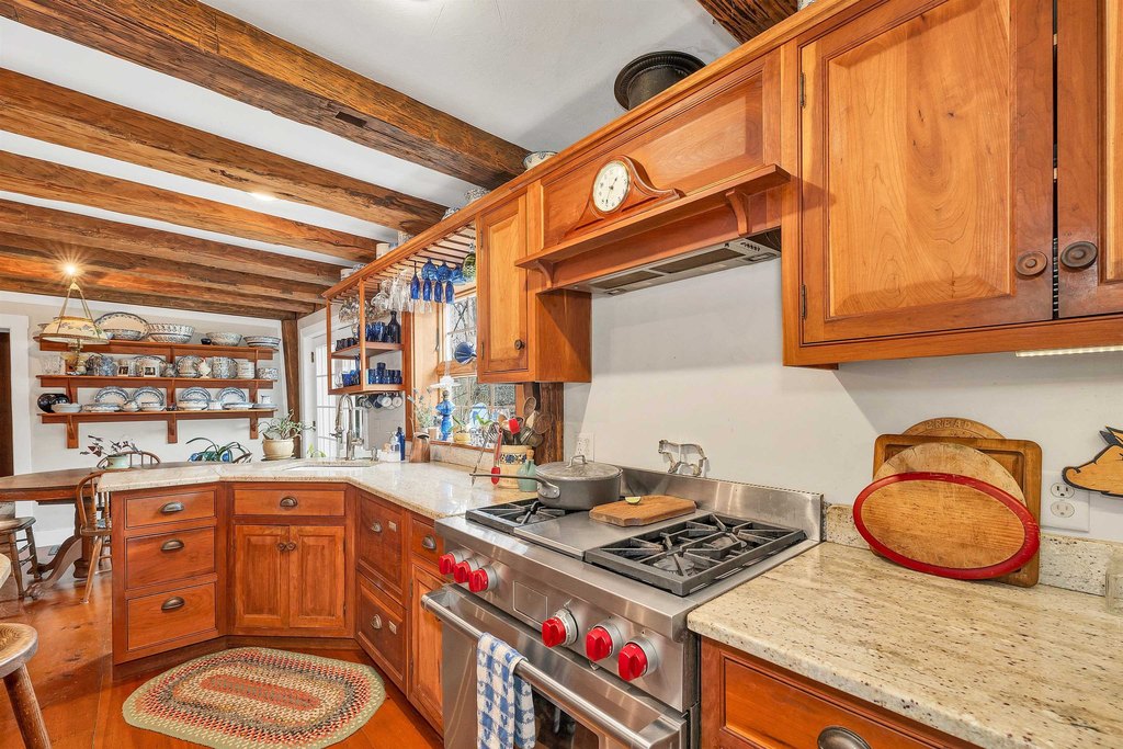 Moultonborough, New Hampshire, 03254, United States, 3 Bedrooms Bedrooms, ,2 BathroomsBathrooms,Residential,Forsale,1933987