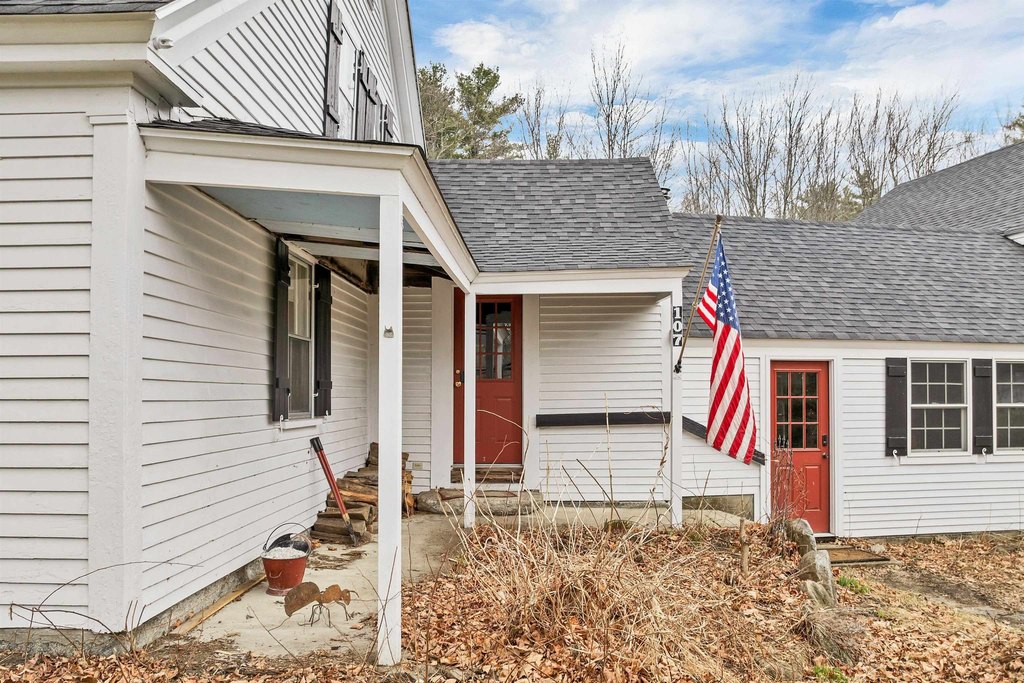 Moultonborough, New Hampshire, 03254, United States, 3 Bedrooms Bedrooms, ,2 BathroomsBathrooms,Residential,Forsale,1933987