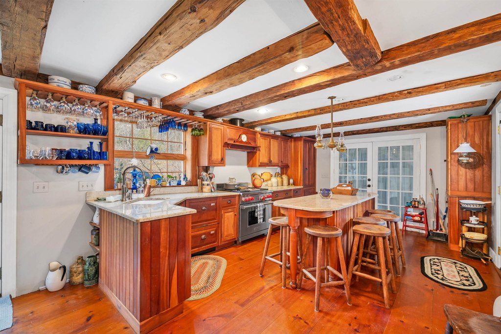 Moultonborough, New Hampshire, 03254, United States, 3 Bedrooms Bedrooms, ,2 BathroomsBathrooms,Residential,Forsale,1933987