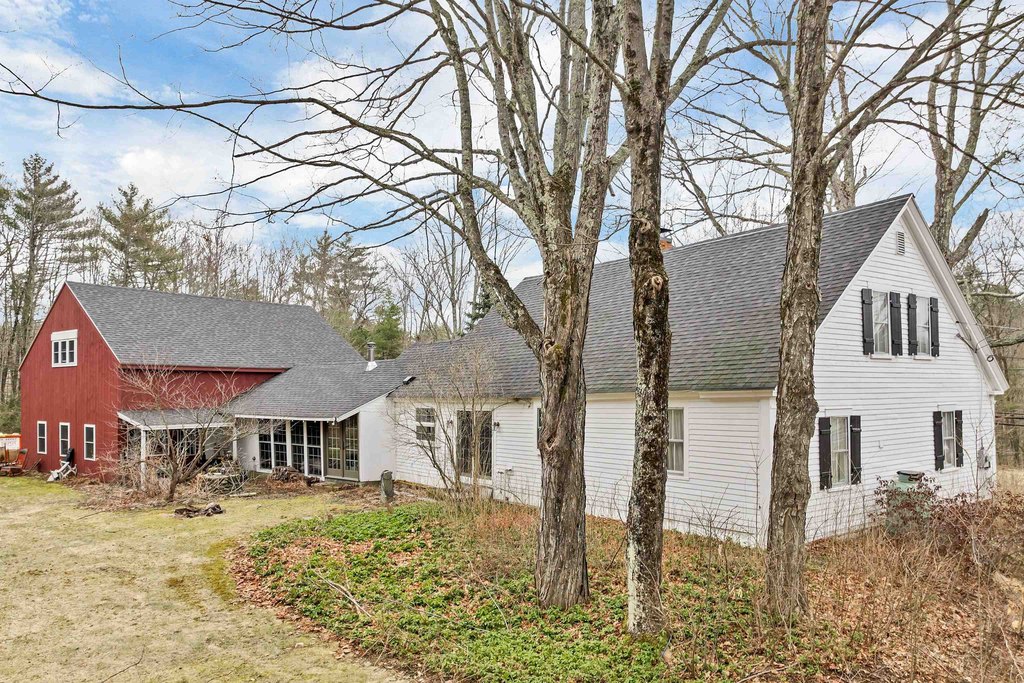 Moultonborough, New Hampshire, 03254, United States, 3 Bedrooms Bedrooms, ,2 BathroomsBathrooms,Residential,Forsale,1933987