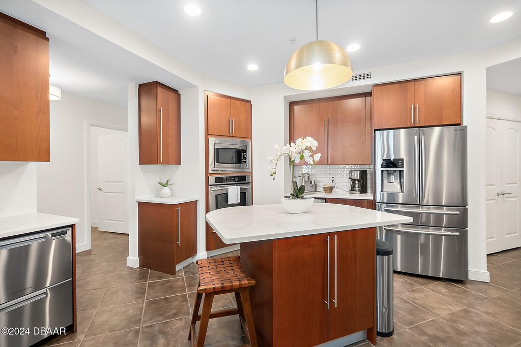 Daytona Beach Shores, Florida, 32118, United States, 3 Bedrooms Bedrooms, ,3.5 BathroomsBathrooms,Residential,Forsale,1900234
