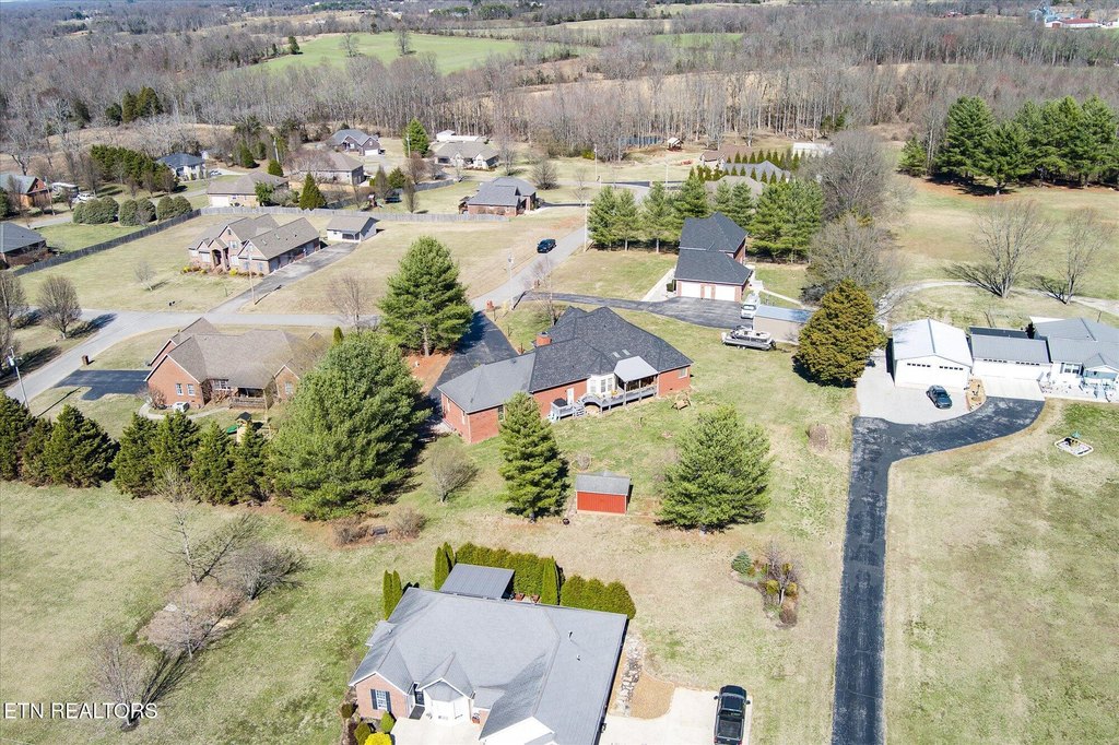 Sparta, Tennessee, 38583, United States, 3 Bedrooms Bedrooms, ,2.5 BathroomsBathrooms,Residential,Forsale,1885995