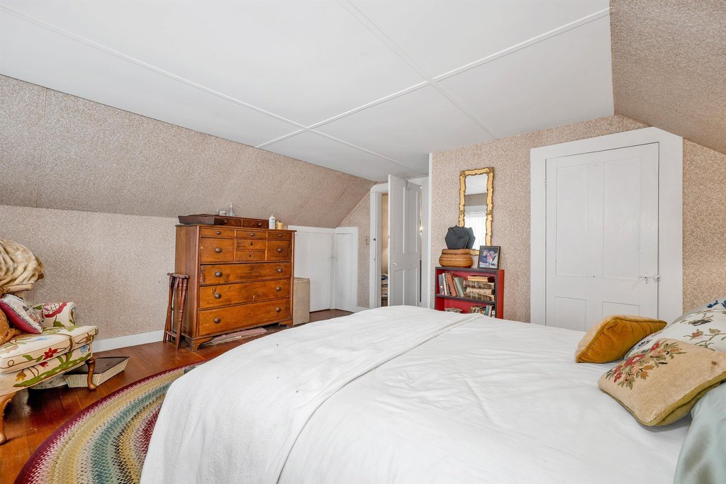 Moultonborough, New Hampshire, 03254, United States, 3 Bedrooms Bedrooms, ,2 BathroomsBathrooms,Residential,Forsale,1933987
