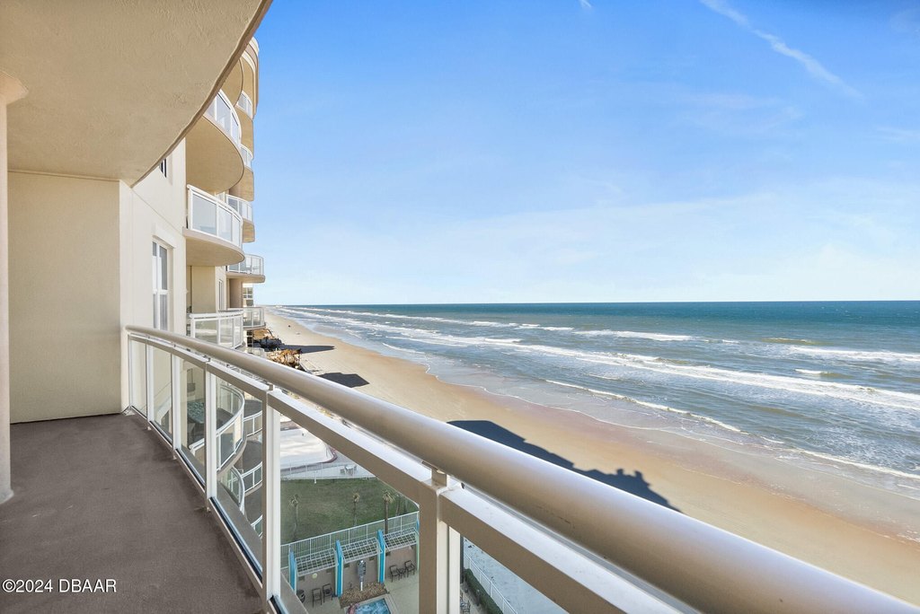 Daytona Beach Shores, Florida, 32118, United States, 3 Bedrooms Bedrooms, ,3.5 BathroomsBathrooms,Residential,Forsale,1900234