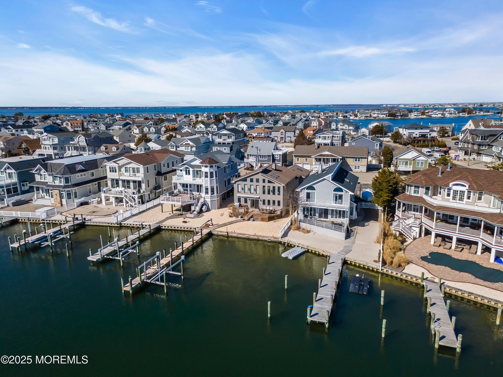 Lavallette, New Jersey, 08735, United States, 3 Bedrooms Bedrooms, ,2.5 BathroomsBathrooms,Residential,Forsale,1884426
