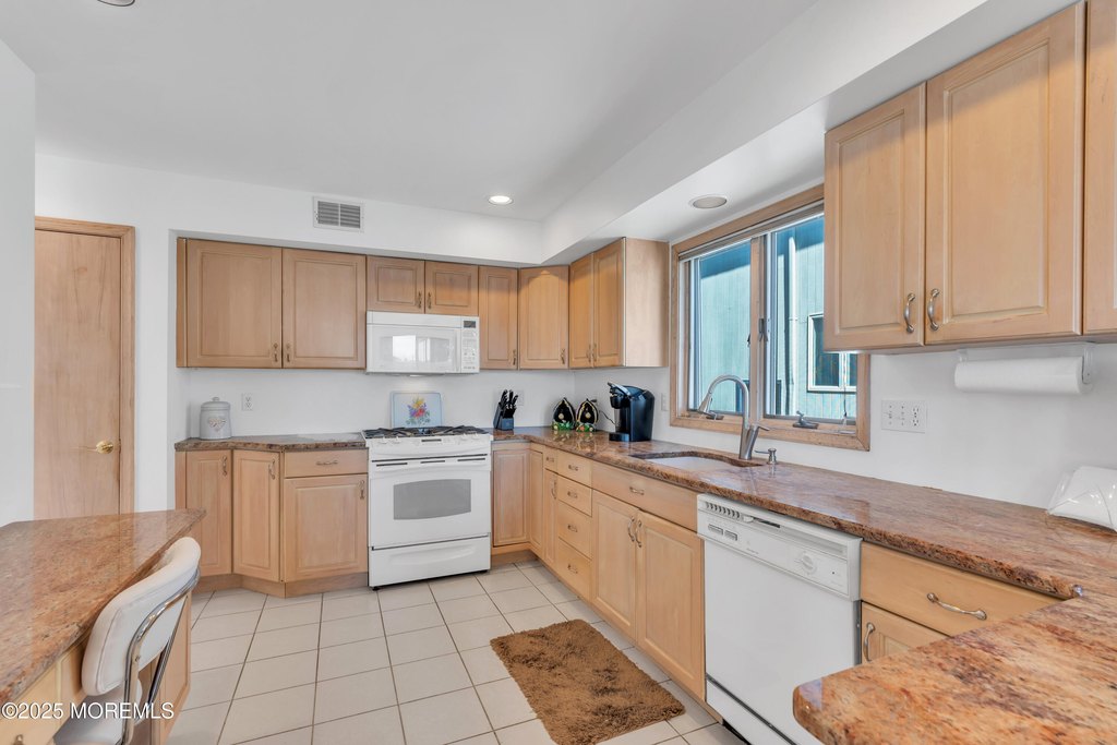 Lavallette, New Jersey, 08735, United States, 3 Bedrooms Bedrooms, ,2.5 BathroomsBathrooms,Residential,Forsale,1884426