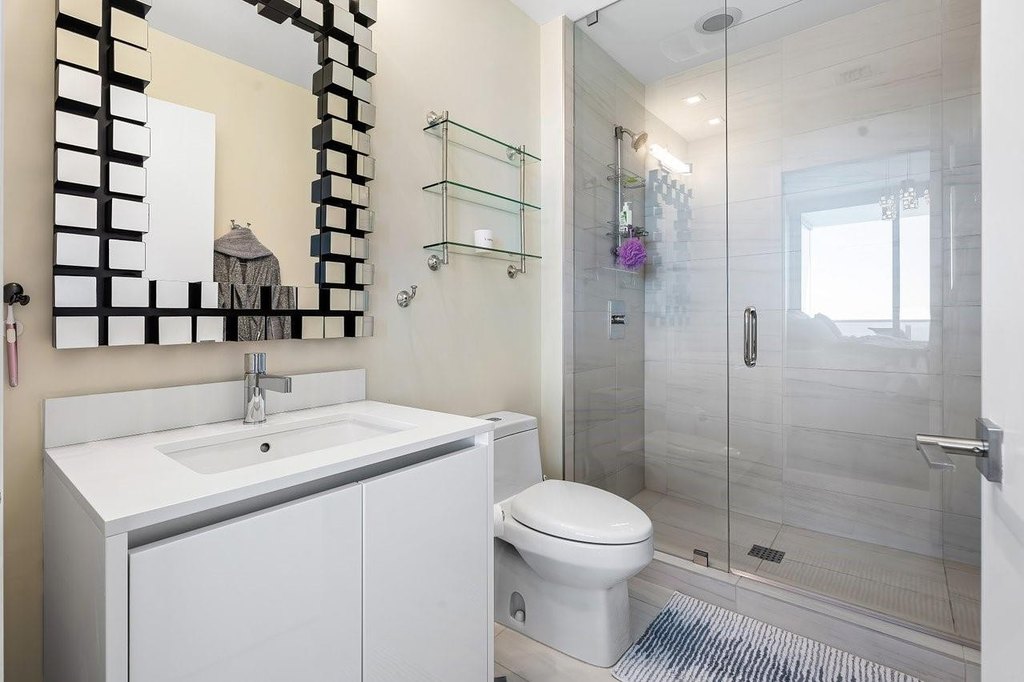 Fort Lauderdale, Florida, 33305, United States, 2 Bedrooms Bedrooms, ,3 BathroomsBathrooms,Residential,Forsale,1968298