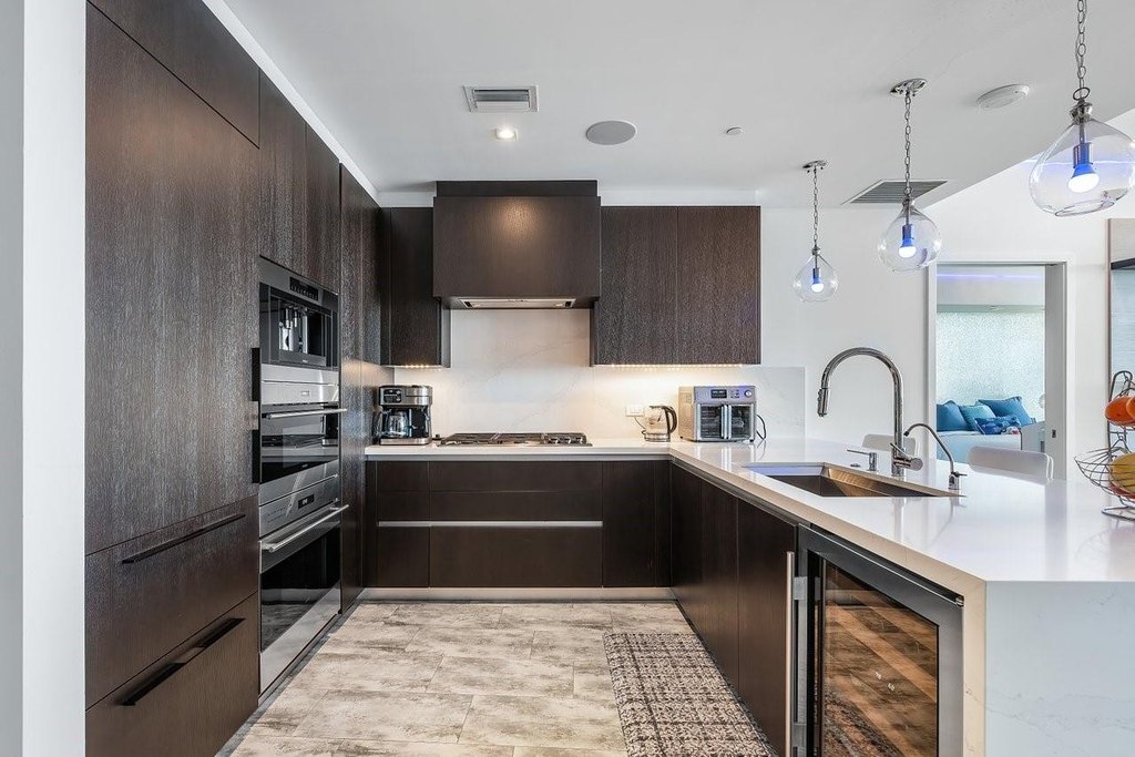 Fort Lauderdale, Florida, 33305, United States, 2 Bedrooms Bedrooms, ,3 BathroomsBathrooms,Residential,Forsale,1968298