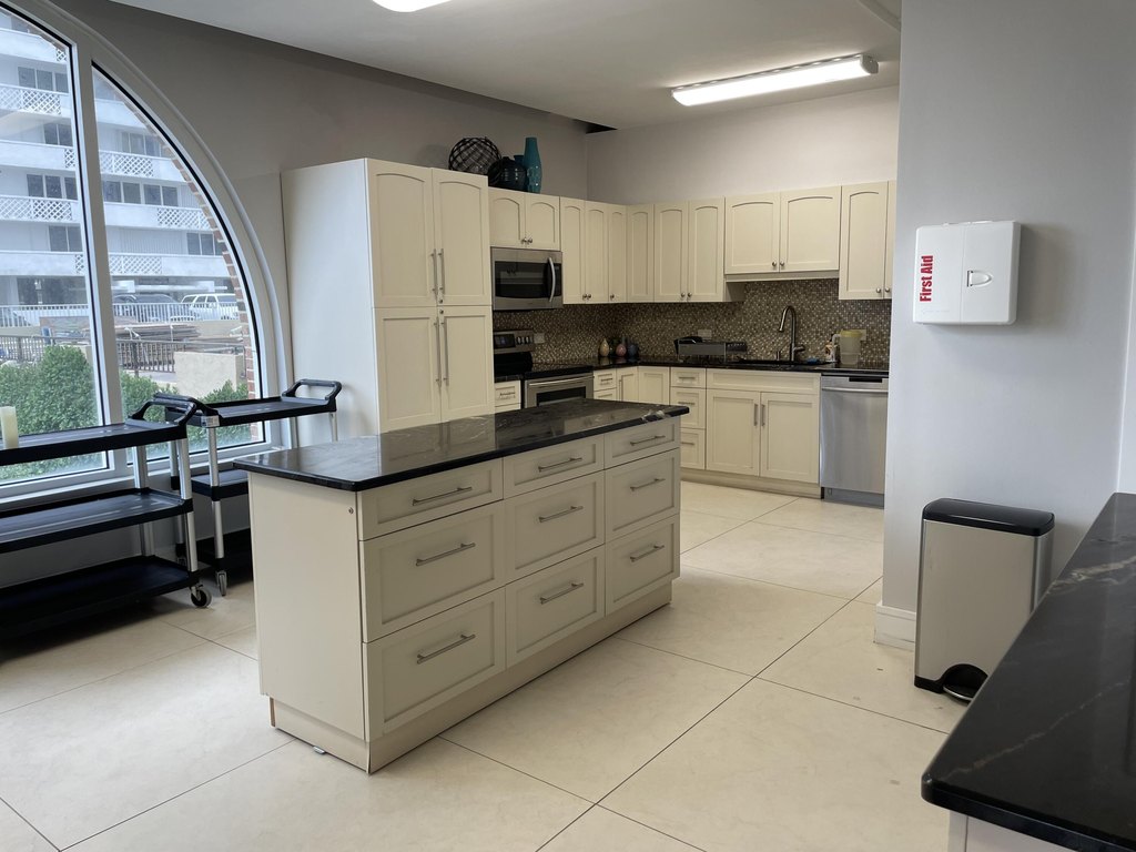 Boca Raton, Florida, 33432, United States, 2 Bedrooms Bedrooms, ,2 BathroomsBathrooms,Residential,Forsale,2009888