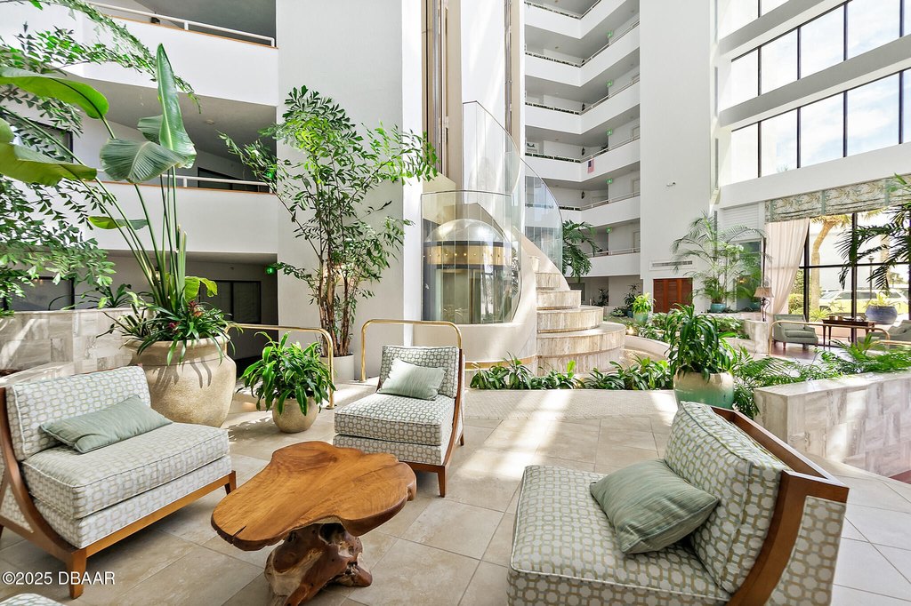 Daytona Beach Shores, Florida, 32118, United States, 2 Bedrooms Bedrooms, ,2 BathroomsBathrooms,Residential,Forsale,1900233