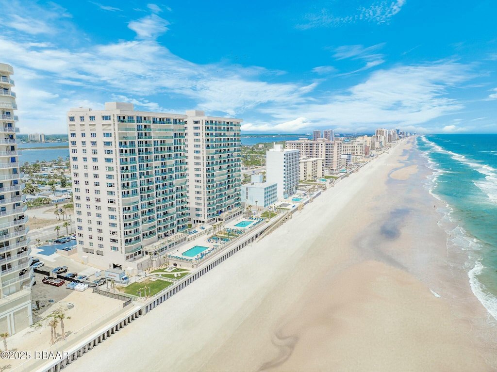 Daytona Beach, Florida, 32118, United States, 3 Bedrooms Bedrooms, ,3 BathroomsBathrooms,Residential,Forsale,1918888