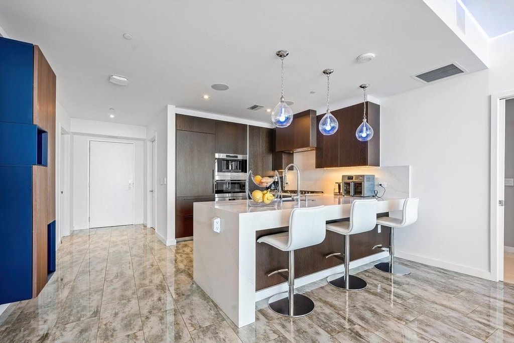 Fort Lauderdale, Florida, 33305, United States, 2 Bedrooms Bedrooms, ,3 BathroomsBathrooms,Residential,Forsale,1968298