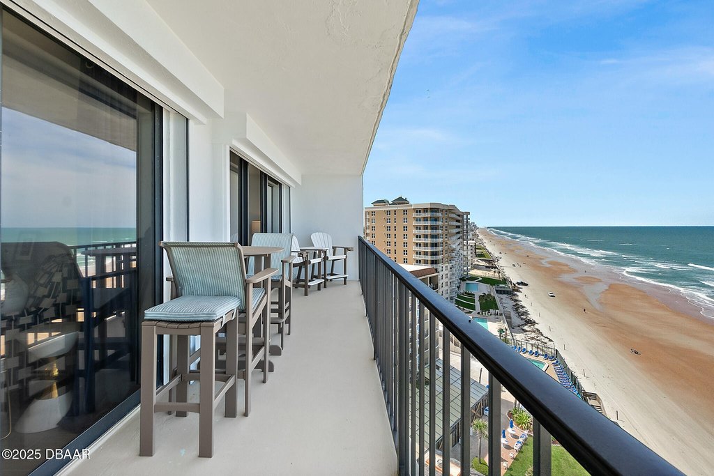 Daytona Beach Shores, Florida, 32118, United States, 2 Bedrooms Bedrooms, ,2 BathroomsBathrooms,Residential,Forsale,1900233
