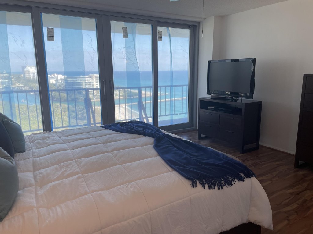 Boca Raton, Florida, 33432, United States, 2 Bedrooms Bedrooms, ,2 BathroomsBathrooms,Residential,Forsale,2009888