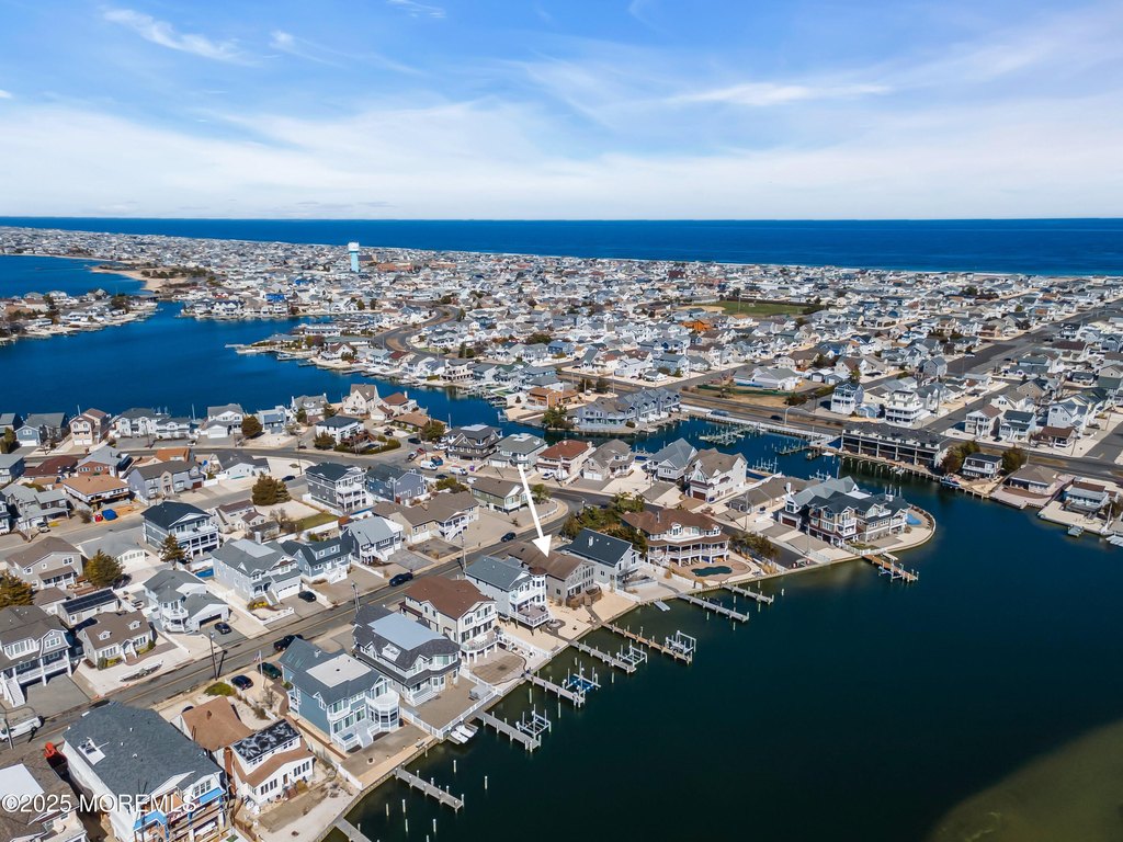 Lavallette, New Jersey, 08735, United States, 3 Bedrooms Bedrooms, ,2.5 BathroomsBathrooms,Residential,Forsale,1884426