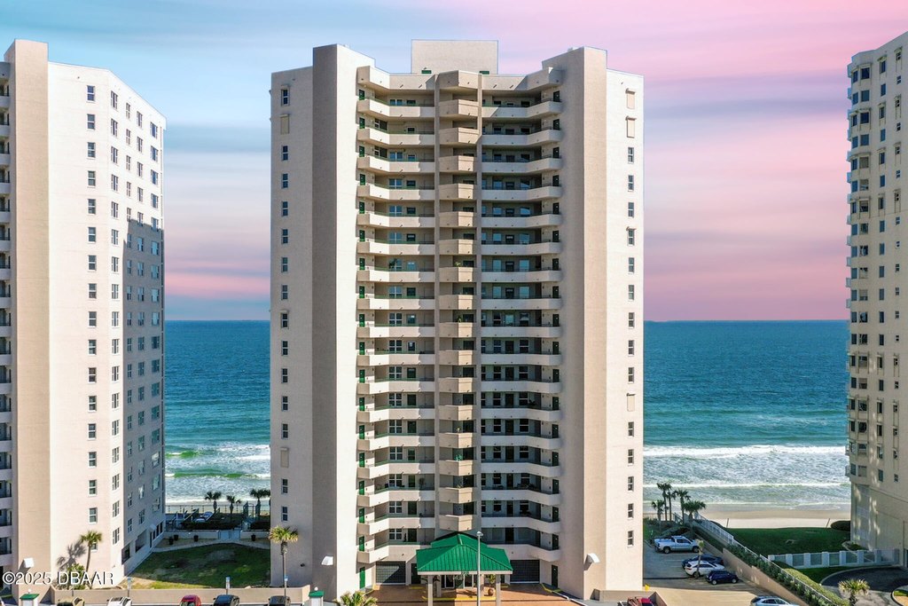 Daytona Beach Shores, Florida, 32118, United States, 3 Bedrooms Bedrooms, ,3 BathroomsBathrooms,Residential,Forsale,1990163