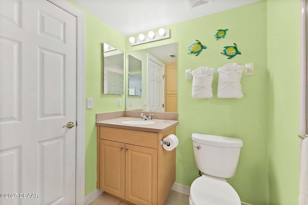 Daytona Beach Shores, Florida, 32118, United States, 3 Bedrooms Bedrooms, ,3 BathroomsBathrooms,Residential,Forsale,1990163