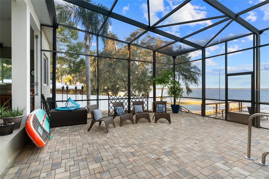 WEIRSDALE, Florida, 32195, United States, 3 Bedrooms Bedrooms, ,2.5 BathroomsBathrooms,Residential,Forsale,1952647