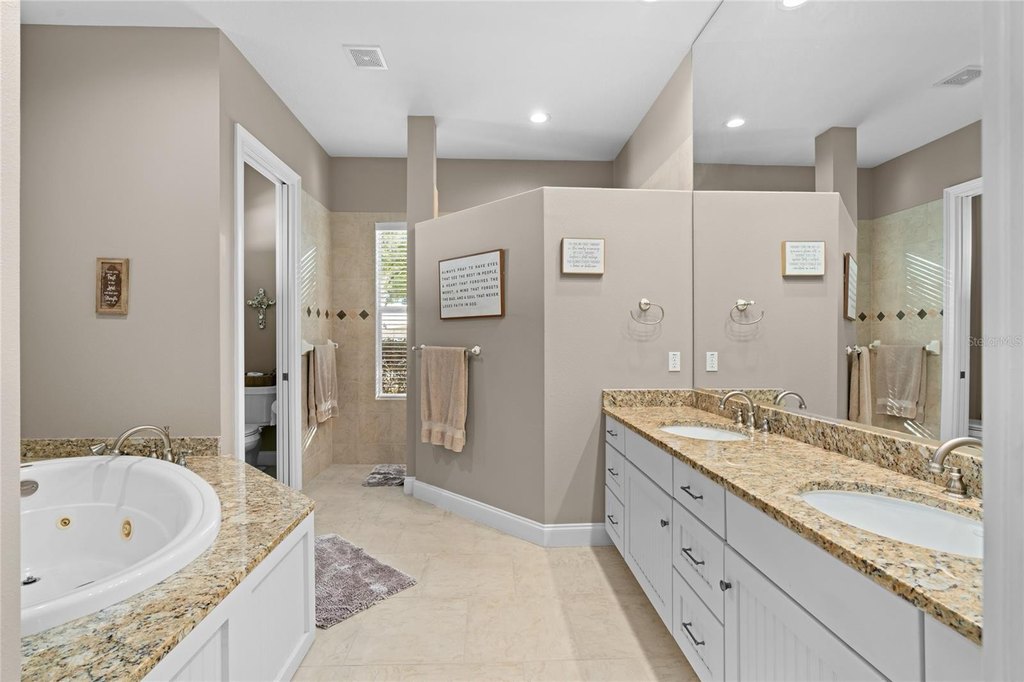 WEIRSDALE, Florida, 32195, United States, 3 Bedrooms Bedrooms, ,2.5 BathroomsBathrooms,Residential,Forsale,1952647