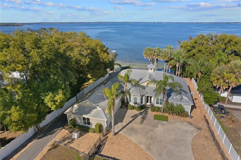 WEIRSDALE, Florida, 32195, United States, 3 Bedrooms Bedrooms, ,2.5 BathroomsBathrooms,Residential,Forsale,1952647