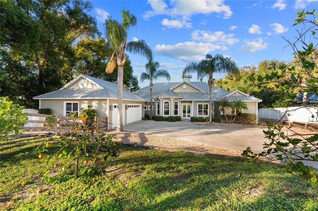 WEIRSDALE, Florida, 32195, United States, 3 Bedrooms Bedrooms, ,2.5 BathroomsBathrooms,Residential,Forsale,1952647