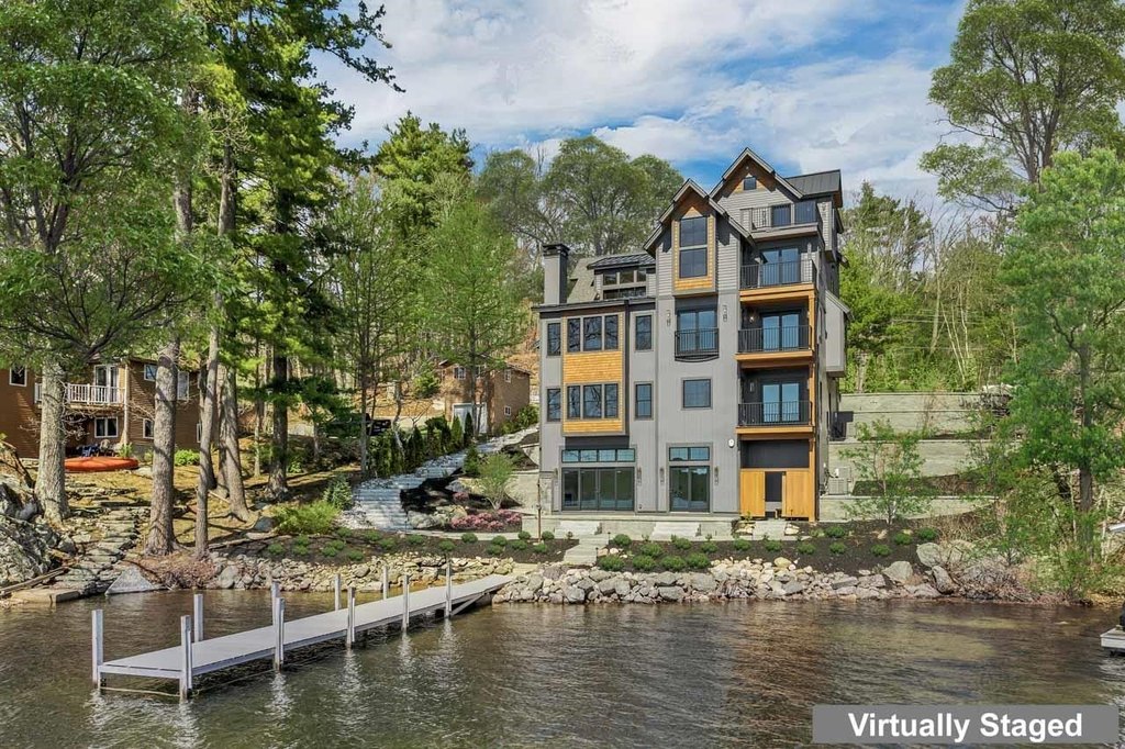 Gilford, New Hampshire, 03249, United States, 5 Bedrooms Bedrooms, ,4.5 BathroomsBathrooms,Residential,Forsale,1893889