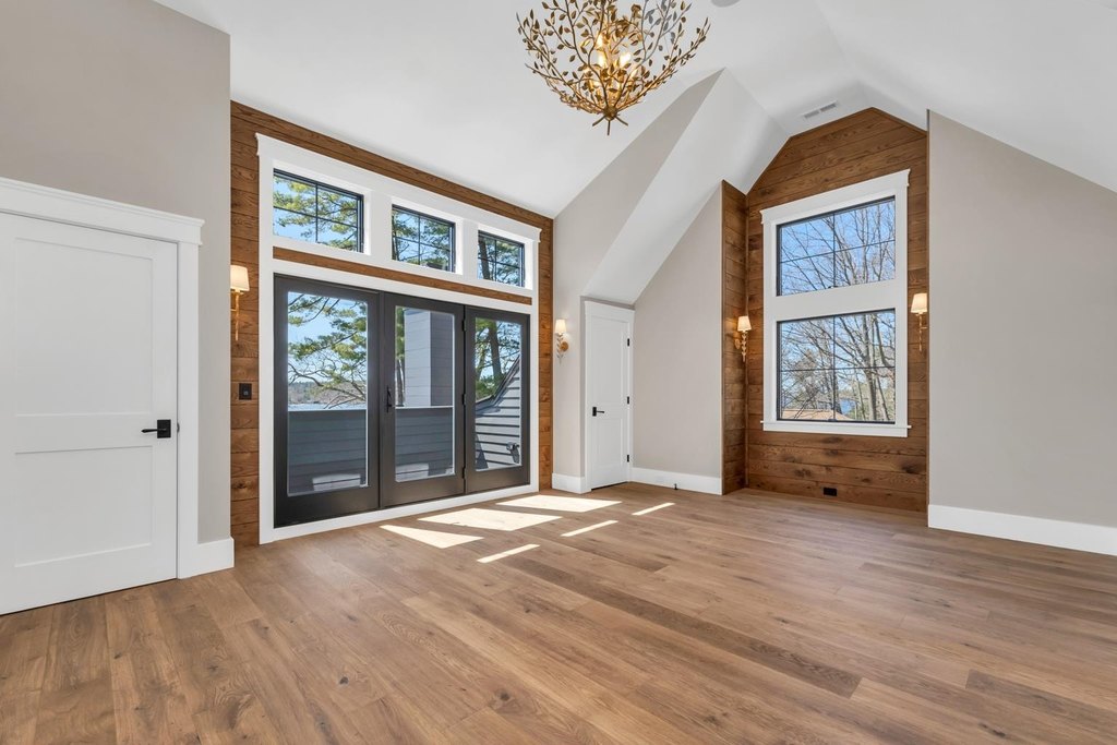 Gilford, New Hampshire, 03249, United States, 5 Bedrooms Bedrooms, ,4.5 BathroomsBathrooms,Residential,Forsale,1893889