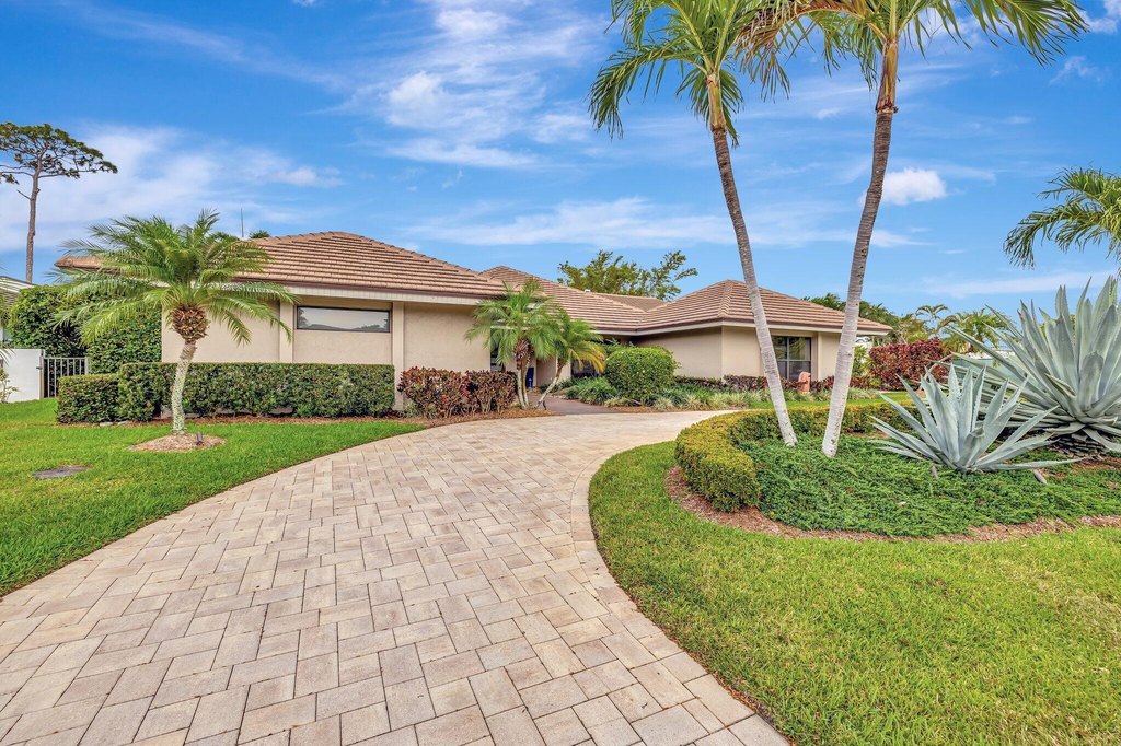 Delray Beach, Florida, 33445, United States, 3 Bedrooms Bedrooms, ,3.5 BathroomsBathrooms,Residential,Forsale,1886563