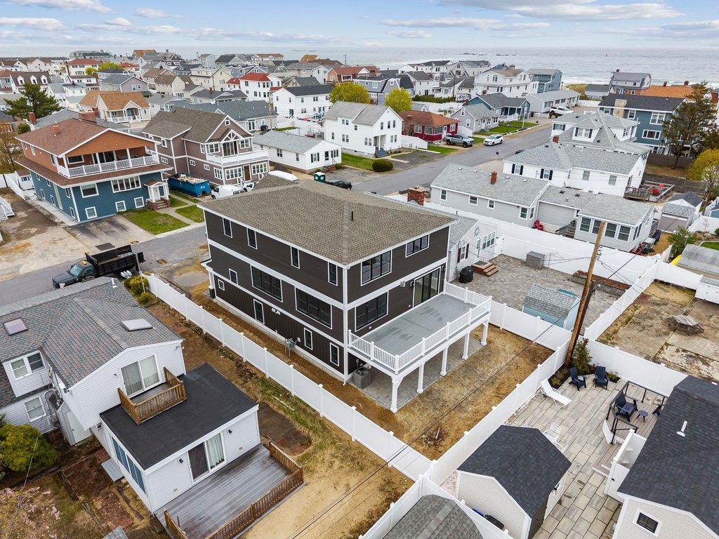 Seabrook, New Hampshire, 03874, United States, 4 Bedrooms Bedrooms, ,3.5 BathroomsBathrooms,Residential,Forsale,1933985