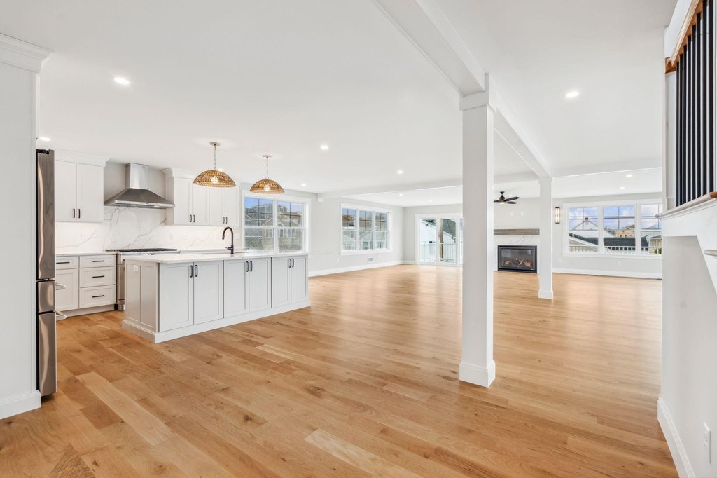 Seabrook, New Hampshire, 03874, United States, 4 Bedrooms Bedrooms, ,3.5 BathroomsBathrooms,Residential,Forsale,1933985