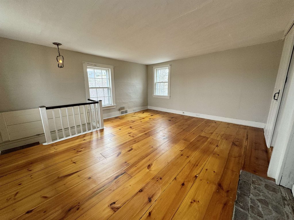 New Castle, New Hampshire, 03854, United States, 3 Bedrooms Bedrooms, ,2 BathroomsBathrooms,Residential,Forsale,1941235