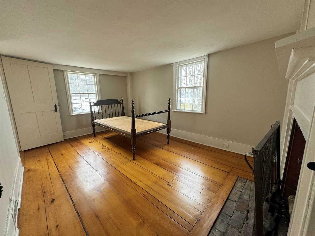 New Castle, New Hampshire, 03854, United States, 3 Bedrooms Bedrooms, ,2 BathroomsBathrooms,Residential,Forsale,1941235