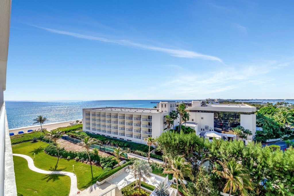 Palm Beach, Florida, 33480, United States, 2 Bedrooms Bedrooms, ,2 BathroomsBathrooms,Residential,Forsale,2010660