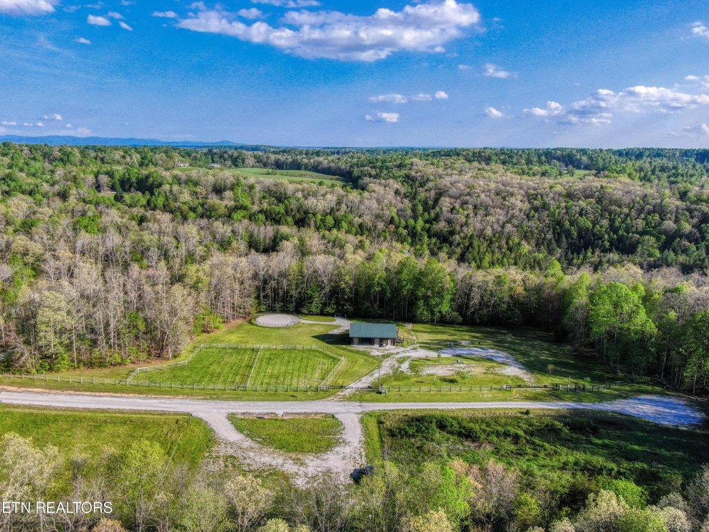 Allardt, Tennessee, 38504, United States, 1 Bedroom Bedrooms, ,1 BathroomBathrooms,Residential,Forsale,1905423