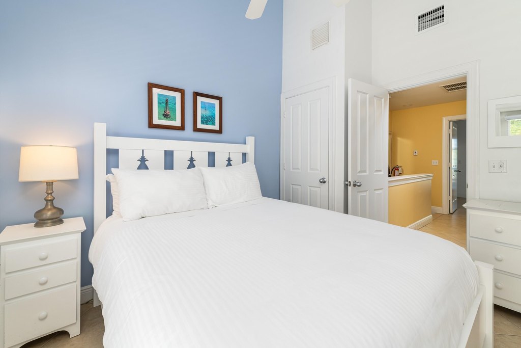 MARATHON, Florida, 33050, United States, 3 Bedrooms Bedrooms, ,2.5 BathroomsBathrooms,Residential,Forsale,1927575