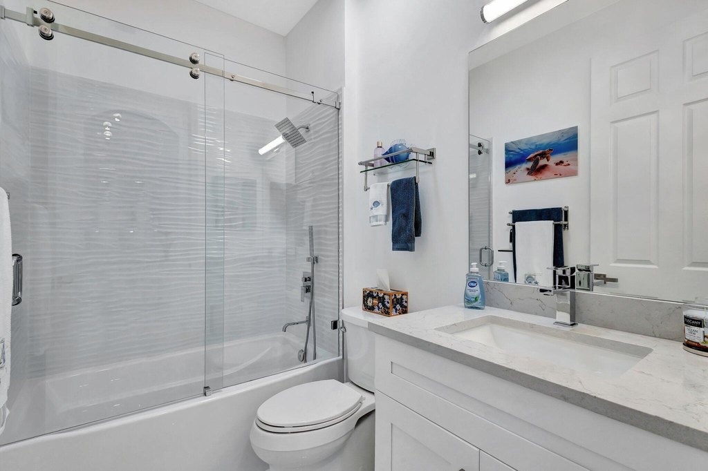 Boynton Beach, Florida, 33472, United States, 3 Bedrooms Bedrooms, ,2 BathroomsBathrooms,Residential,Forsale,1969949