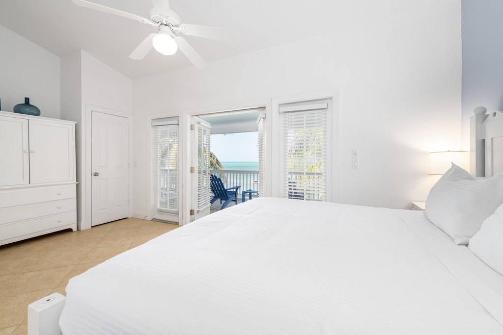 MARATHON, Florida, 33050, United States, 3 Bedrooms Bedrooms, ,2.5 BathroomsBathrooms,Residential,Forsale,1927575