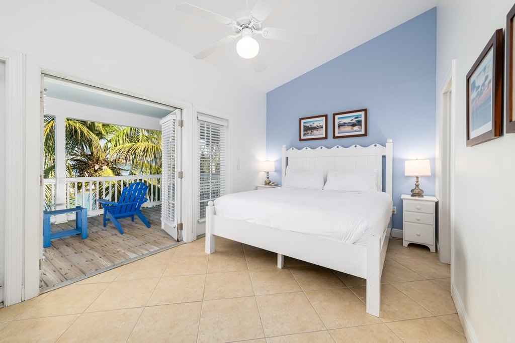 MARATHON, Florida, 33050, United States, 3 Bedrooms Bedrooms, ,2.5 BathroomsBathrooms,Residential,Forsale,1927575