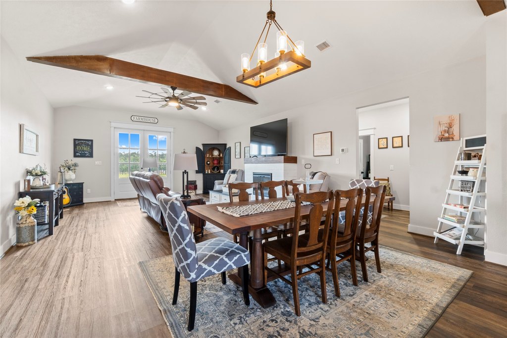 Livingston, Texas, 77351, United States, 3 Bedrooms Bedrooms, ,2 BathroomsBathrooms,Residential,Forsale,1954133