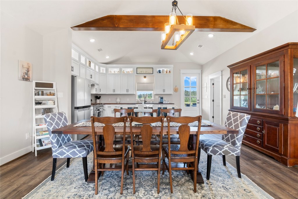 Livingston, Texas, 77351, United States, 3 Bedrooms Bedrooms, ,2 BathroomsBathrooms,Residential,Forsale,1954133