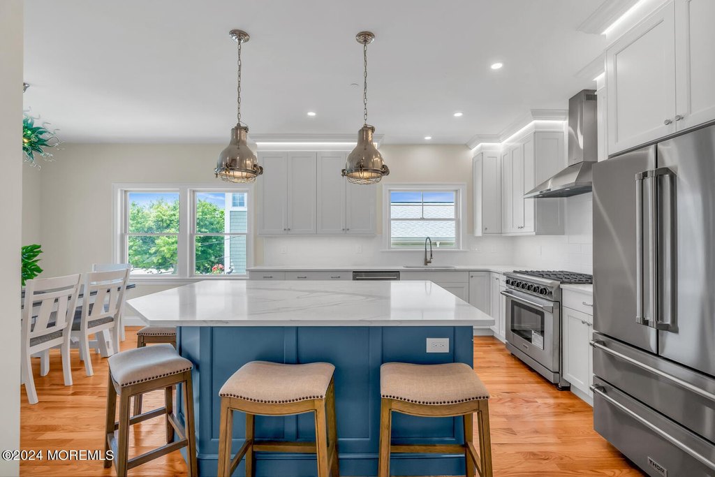 South Seaside Park, New Jersey, 08752, United States, 7 Bedrooms Bedrooms, ,5 BathroomsBathrooms,Residential,Forsale,1922394